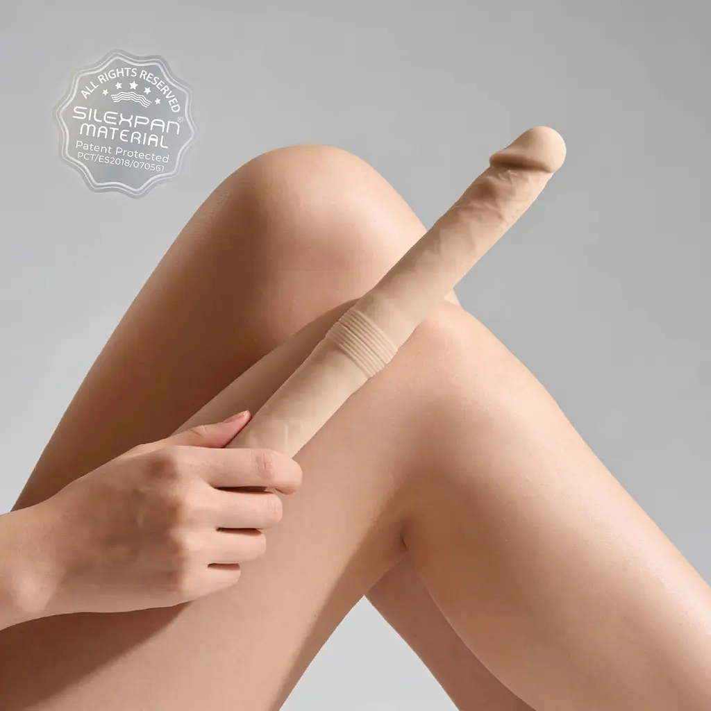Двосторонній фалоімітатор Silexd Dildo-Twins Dildo Flesh S, 38.5 см (тілесний) - фото 6