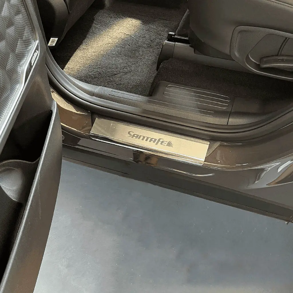 Накладки на пороги для Hyundai Santa Fe 2018-2020 Нержавіюча сталь із загином та Логотипом 4 шт (Premium P-HY31) - фото 4