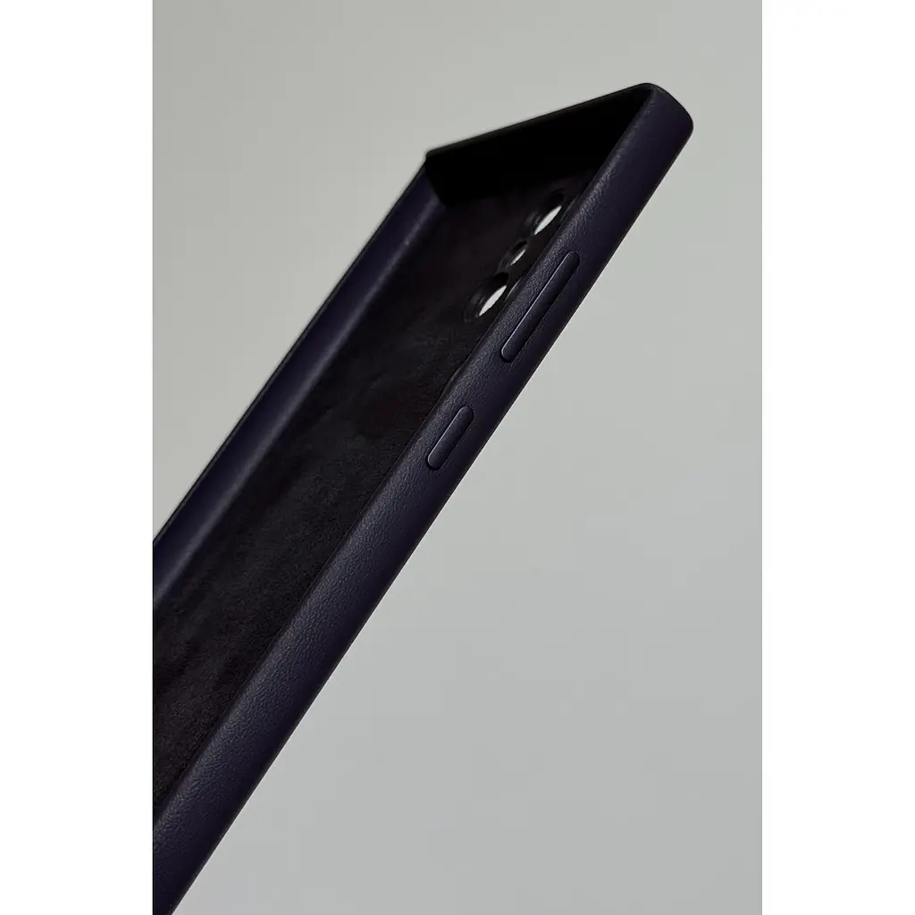 Оригінальний шкіряний чохол Samsung Vegan Leather Case для Samsung Galaxy S24 Ultra Dark Violet GP-FPS928HCAVW SM-S928 - фото 6