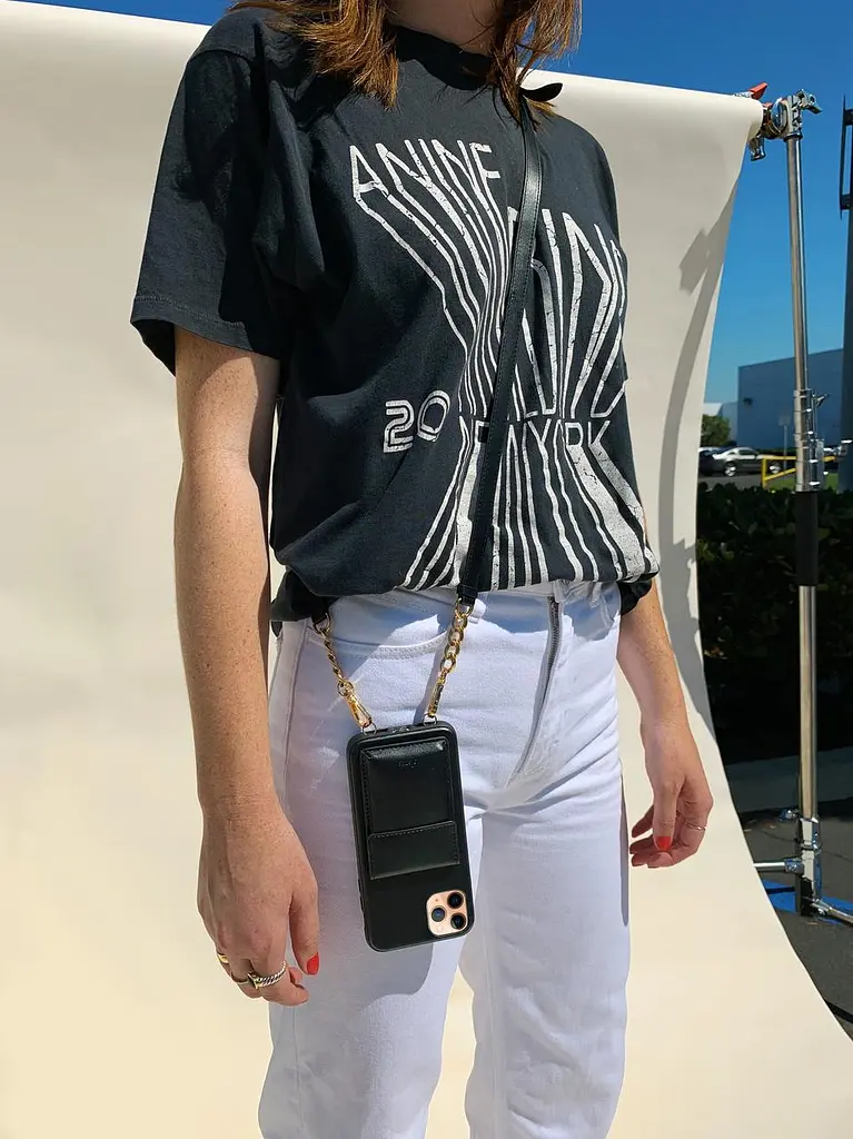 Чохол шкіряний із знімним ремінцем та кишенею Sonix Leather Crossbody Wallet для iPhone 11 Pro Max/XS Max Black - фото 9