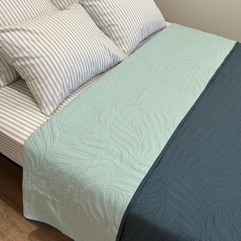 Покривало декоративне LeLit блакитне з синім 210х215см (le2000000297941) - фото 7