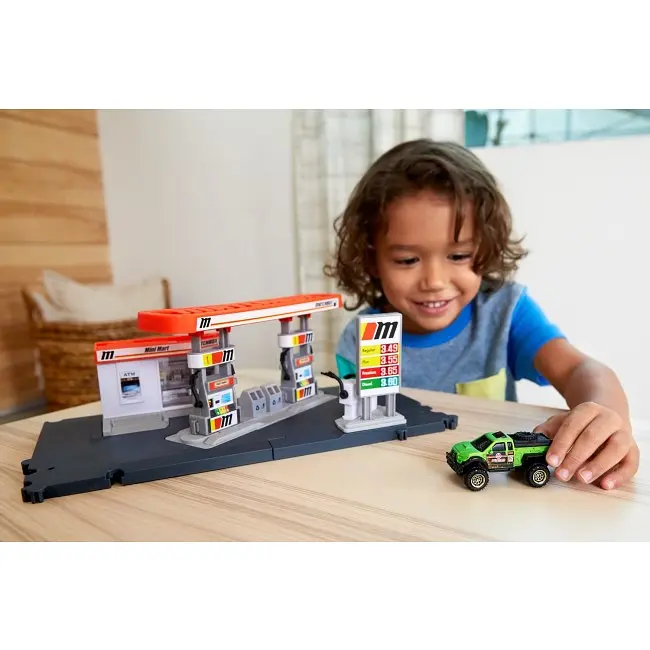 Игровой набор Matchbox Неотложная помощь Автозаправочная станция (GVY84) - фото 6
