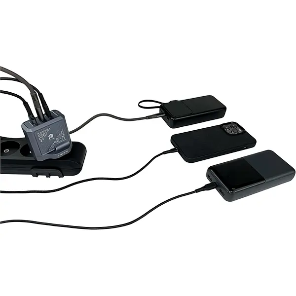 Зарядний адаптер Remax RP-U108 65W 1A+2C швидка зарядка GaN RP-U108 2xType-C + 1xUSB-A Чорний - фото 8