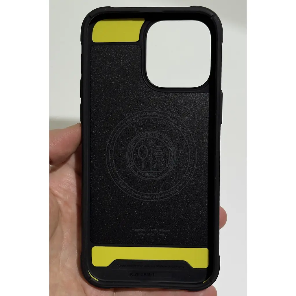 Оригінальний протиударний чохол Spigen Rugged Armor MagSafe для Iphone 14 Pro Max (6.7") Matt Black ACS04812 - фото 7