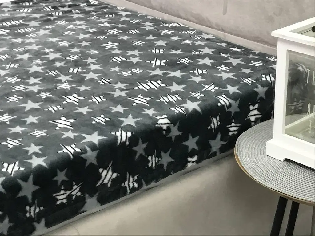 Плед Ecotton дитячий 110х140 см із мікрофібри Well Soft сірий Зірки (FL1607012) (21689) - фото 2