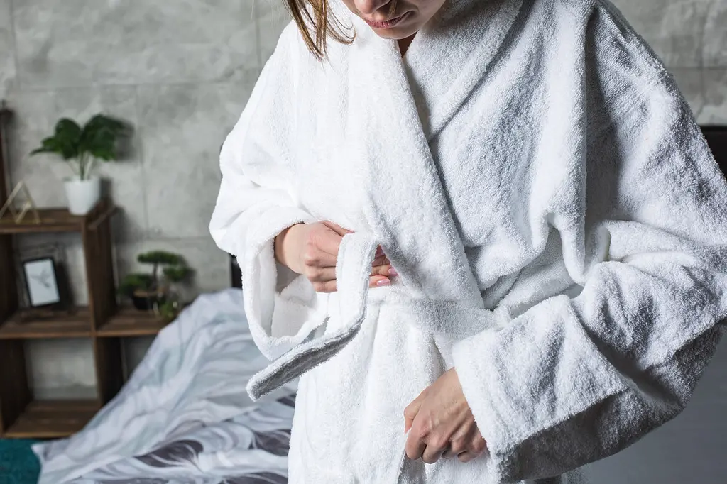 Халат готельний Ecotton XXL махровий білий з поясом універсальний White (24188)