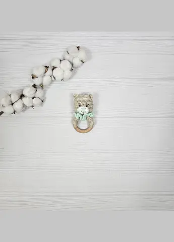 Брязкальце ручної роботи "Ведмедик" a.l.babybox Беж-світло м'ятний