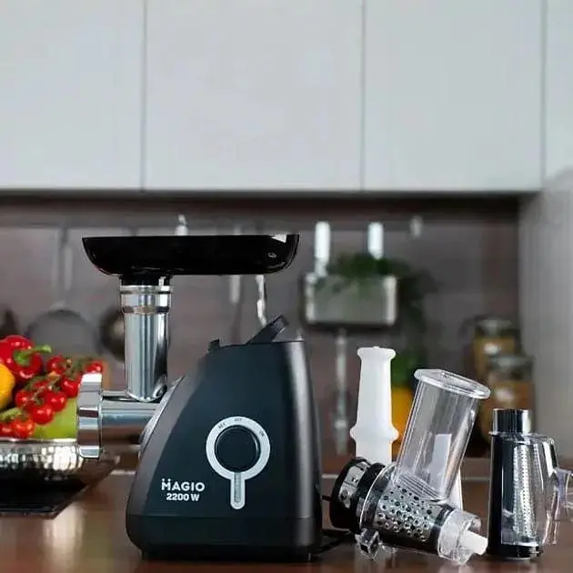 Электрическая мясорубка Magio MG-270 2 решетки 2200 Вт Черная - фото 4