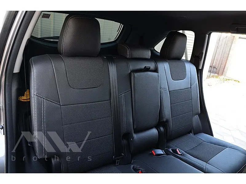 Авточохли модельні MW Brothers для Toyota Highlander III c 2014 - фото 4
