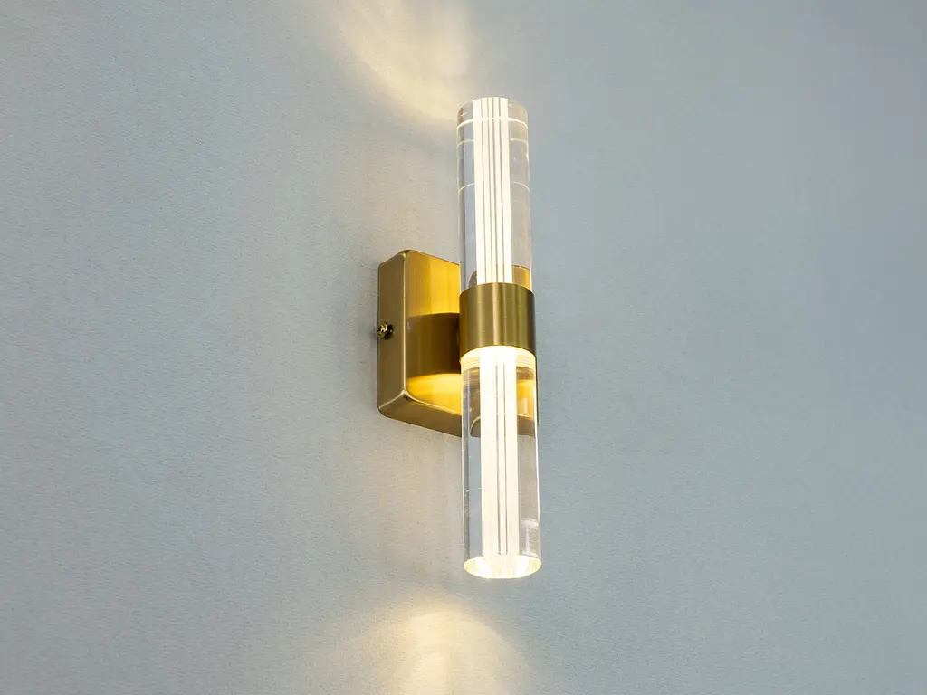 Бра настенное LED Diasha 9152-A GD 6W 330 лм золотой металлический каркас акриловый плафон для спальни - фото 3