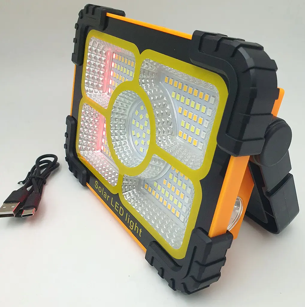 LED Прожектор 30W акумуляторний світлодіодний із сонячною батареєю та функцією Power Bank 3600mAh ліхтар 13х18см UKC 882 - фото 7