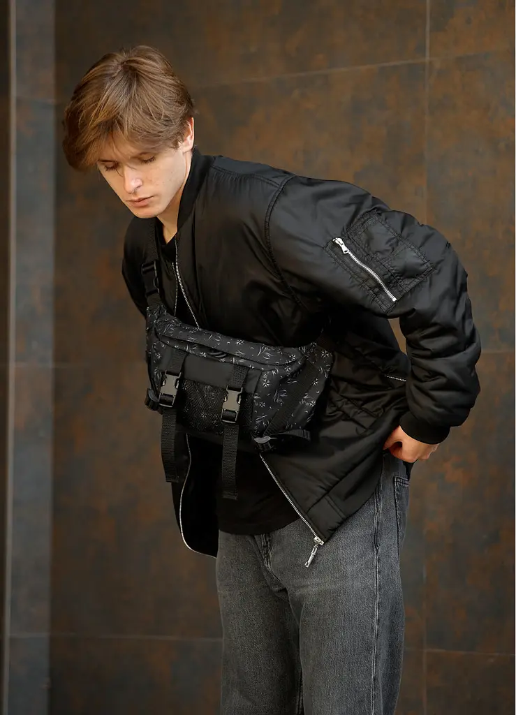 Чоловіча сумка бананка Sambag Dynamicdart чорна 38 × 21 × 7 см (80411702m) - фото 2