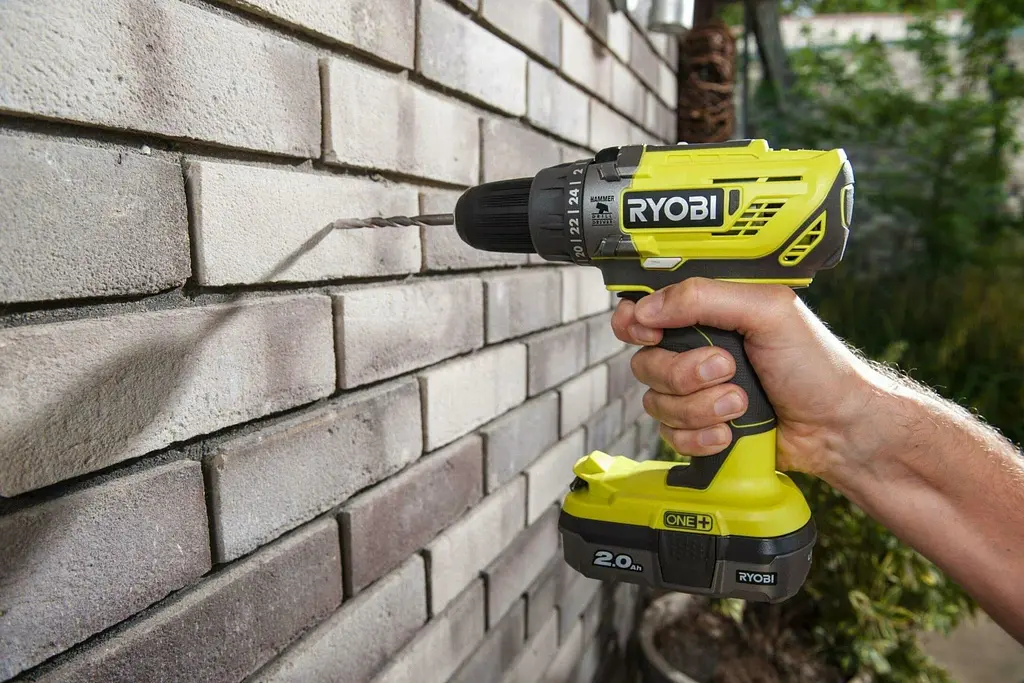 Шуруповерт-дрель ударная аккумуляторная ONE+ R18PD3-242S 18В Ryobi teh0025312 - фото 4
