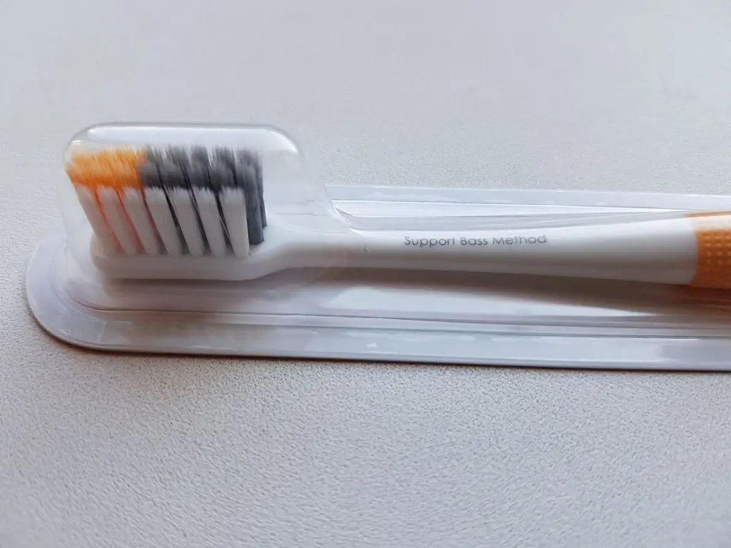 Зубна щітка Dr.Bei Bass Toothbrush Orange [33910] - фото 2
