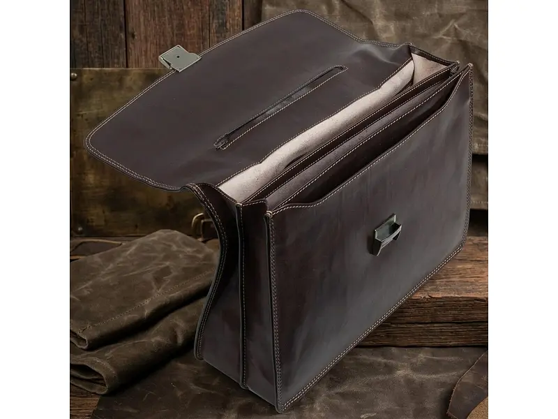 Чоловічий діловий портфель натуральна шкіра Italico 8008/40 Коричневий 40x30x13 см TONY PEROTTI sum0029076 - фото 2