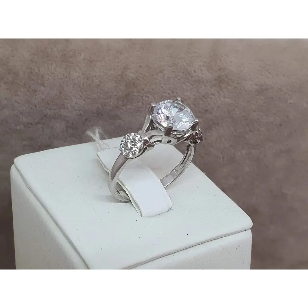 Срібне кільце Агні ЗАНУСЯ з фіанітами.1995/9Р-CZ 17 - фото 3