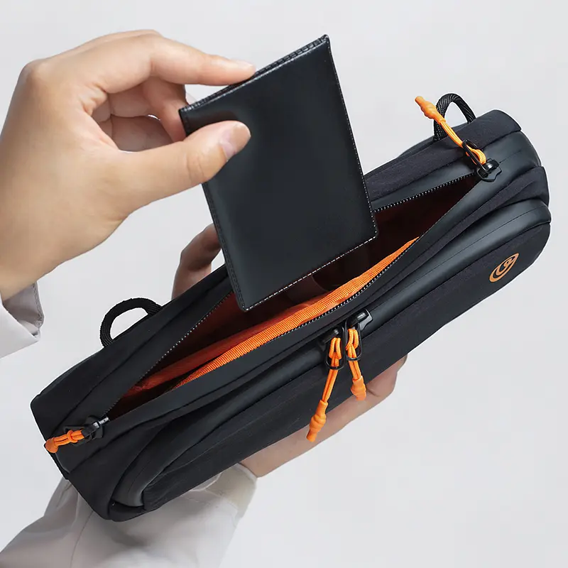 Сумка Ulanzi YY08 TechLite Sling(BLACK) (B175) - фото 10
