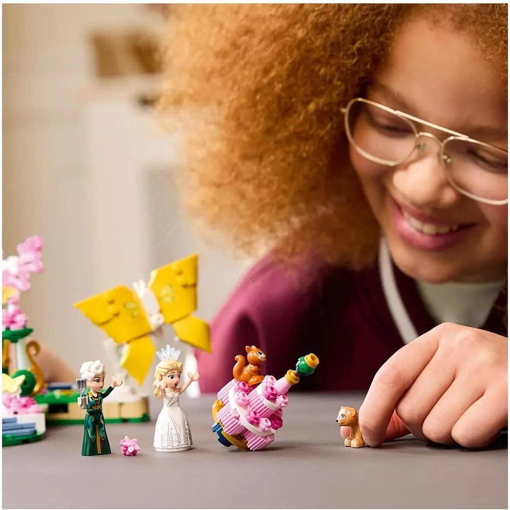 Конструктор LEGO Wicked Весілля Ґлінди 476 деталей (75688) - фото 10