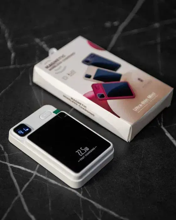 Магнітний повербанк Magnetic (Power Bank) 90 000mAh, швидкою зарядкою 22.5W та LED-дисплеєм - фото 4