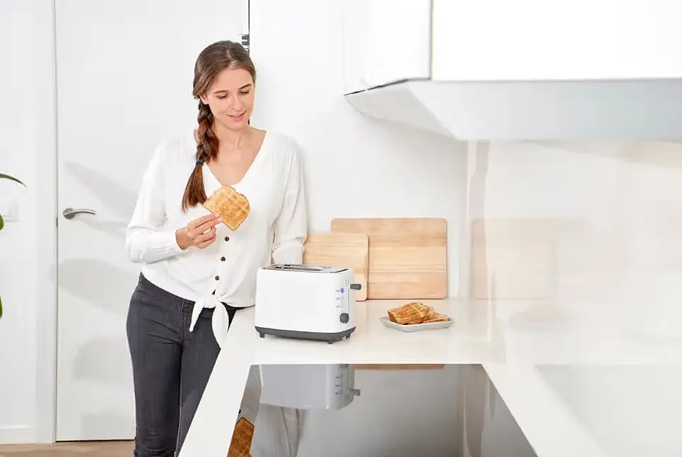 Тостер Black&Decker BXTOA820E - фото 7