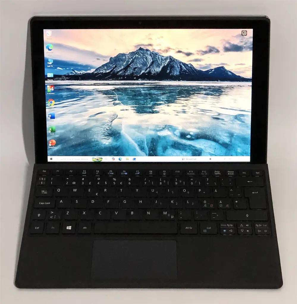 Ноутбук Acer Switch Alpha 12 SA5-271P / 12" (2160x1440) IPS Touch / i5-6200U / 8GB / 256GB SSD / Win10 / Backlight - Б/в - фото 2