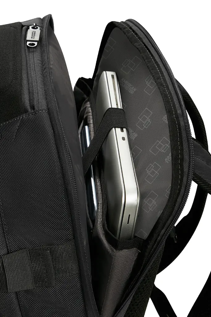 Рюкзак 15.6'' American Tourister URBAN TRACK ASPHALT BLACK 45x34x33 MD1*09012 - фото 10