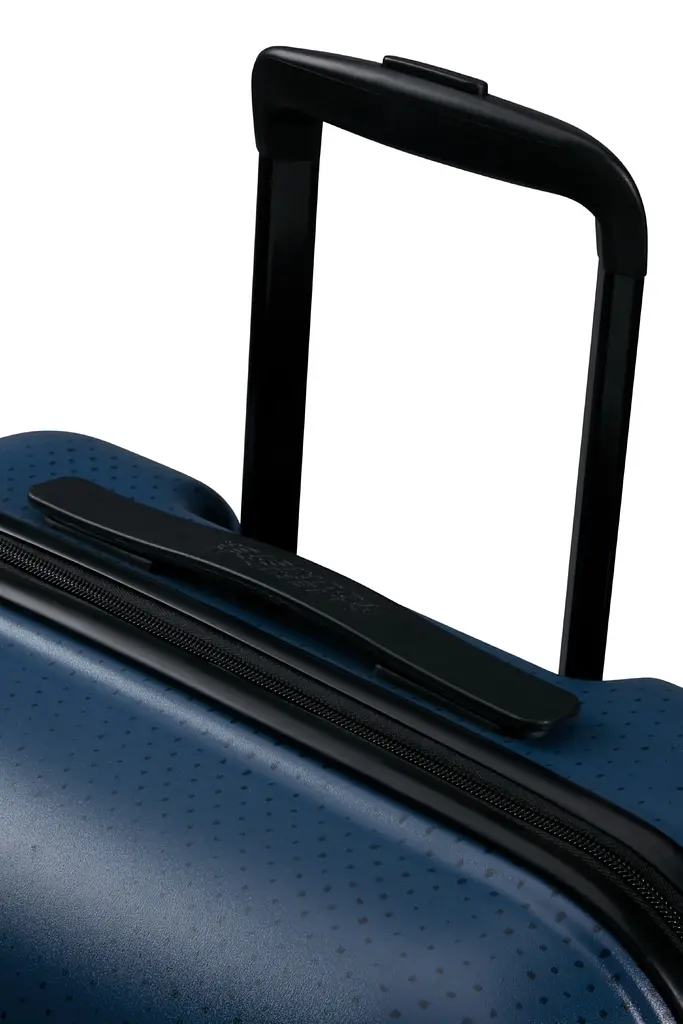 Валіза 55 См American Tourister WAVEBREAKER DISNEY CAPITAN AMERICA CITY 55х40х20 31C*03018 - фото 8