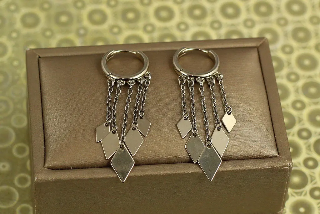 Сережки підвіски Xuping Jewelry П'ять ромбів 4,6 см сріблясті - фото 2