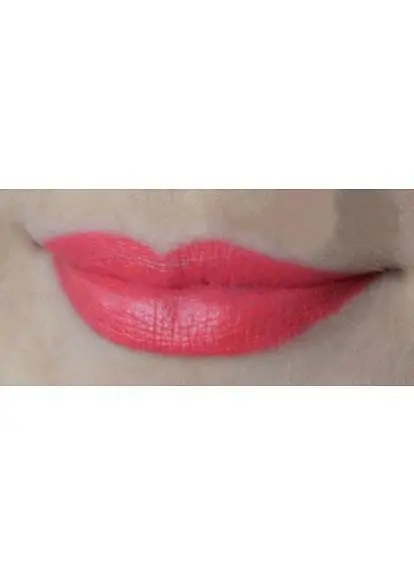 Пробный образец матовая губная помада Avon Ультра Vibrant Melon/Сочный розовый 0.6 г - фото 2