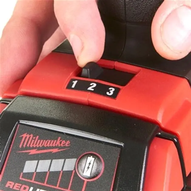 Гвинтоверт ударний акумуляторний Milwaukee M18 BLID2-0X 18В 1700-3400 об/хв 180 Нм кейс 1.7 кг без АКБ та ЗП - фото 10