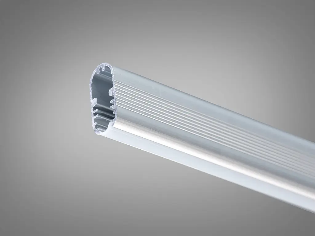 Профиль для ленты – гардеробная штанга с матовым рассеиват. - фото 1