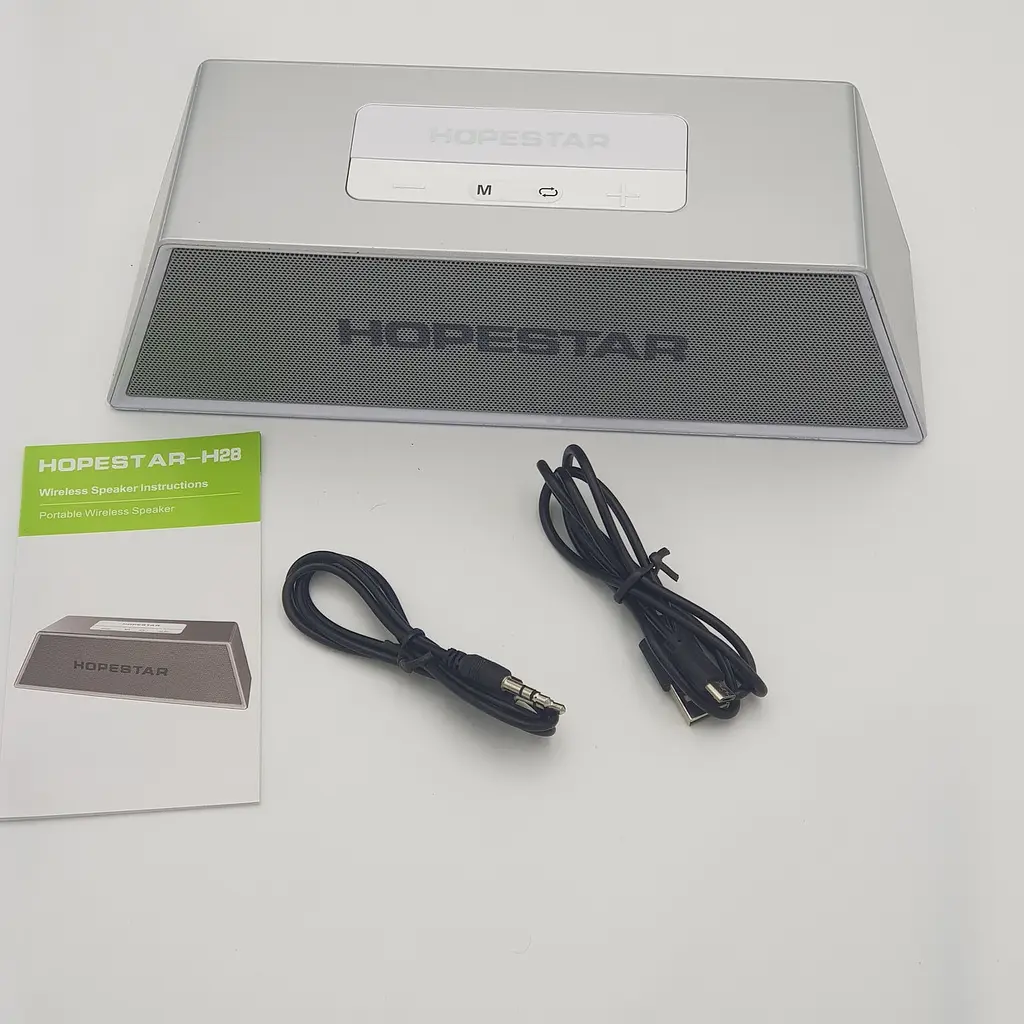 Бездротова акумуляторна колонка Bluetooth акустика FM MP3 AUX USB Hopestar H28 сіра - фото 3