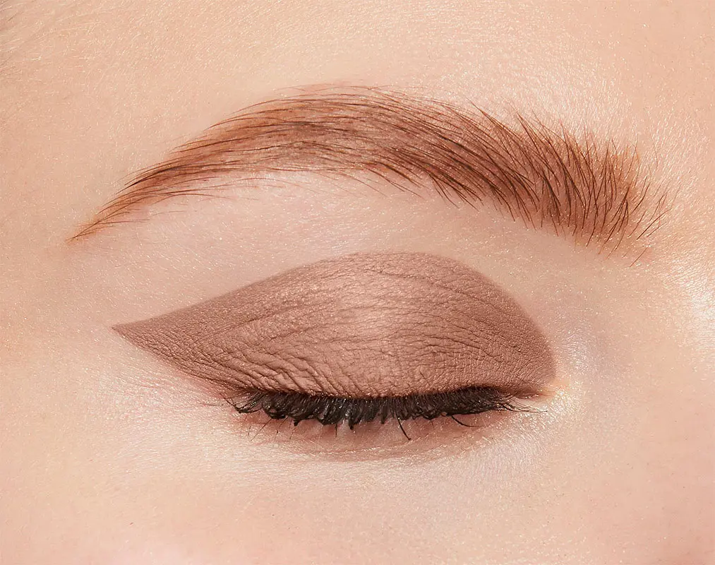 Гелеві крем-тіні для повік Maybelline New York Color Tattoo 24 год, відтінок 240 (Dusk Doll), 4,5 г (B3265500) - фото 4