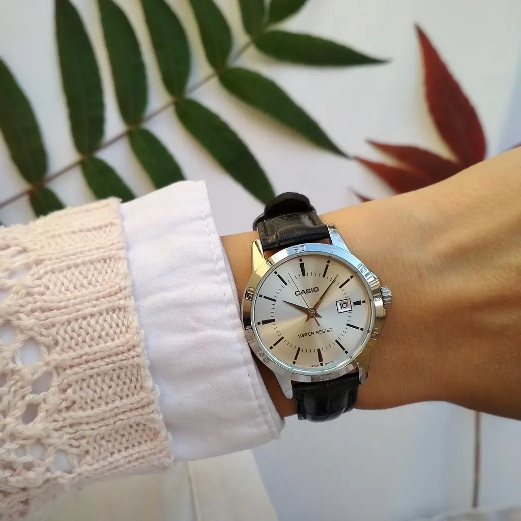 Годинник Casio LTP-V004L-7AUDF - фото 2