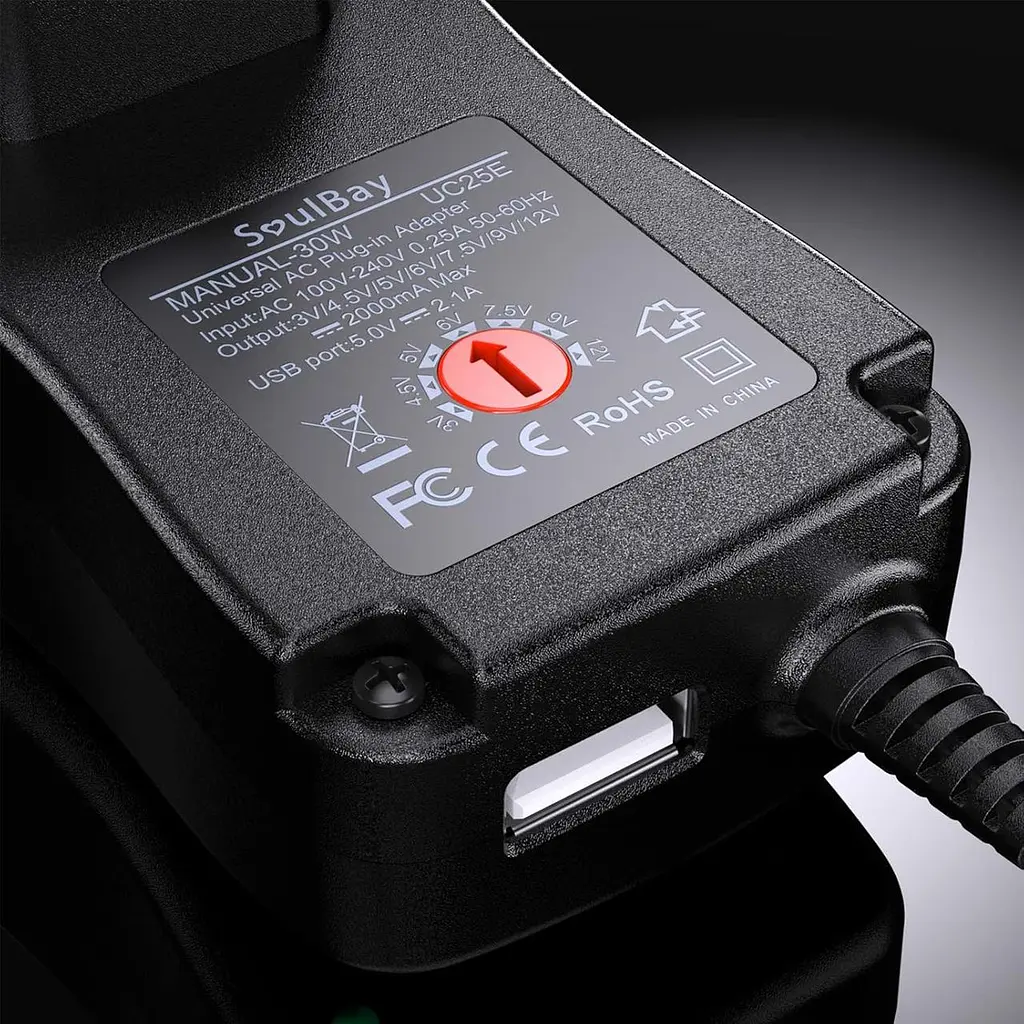 Багатофункціональний адаптер SoulBay 30W 3–12V з USB та набором насадок - фото 9