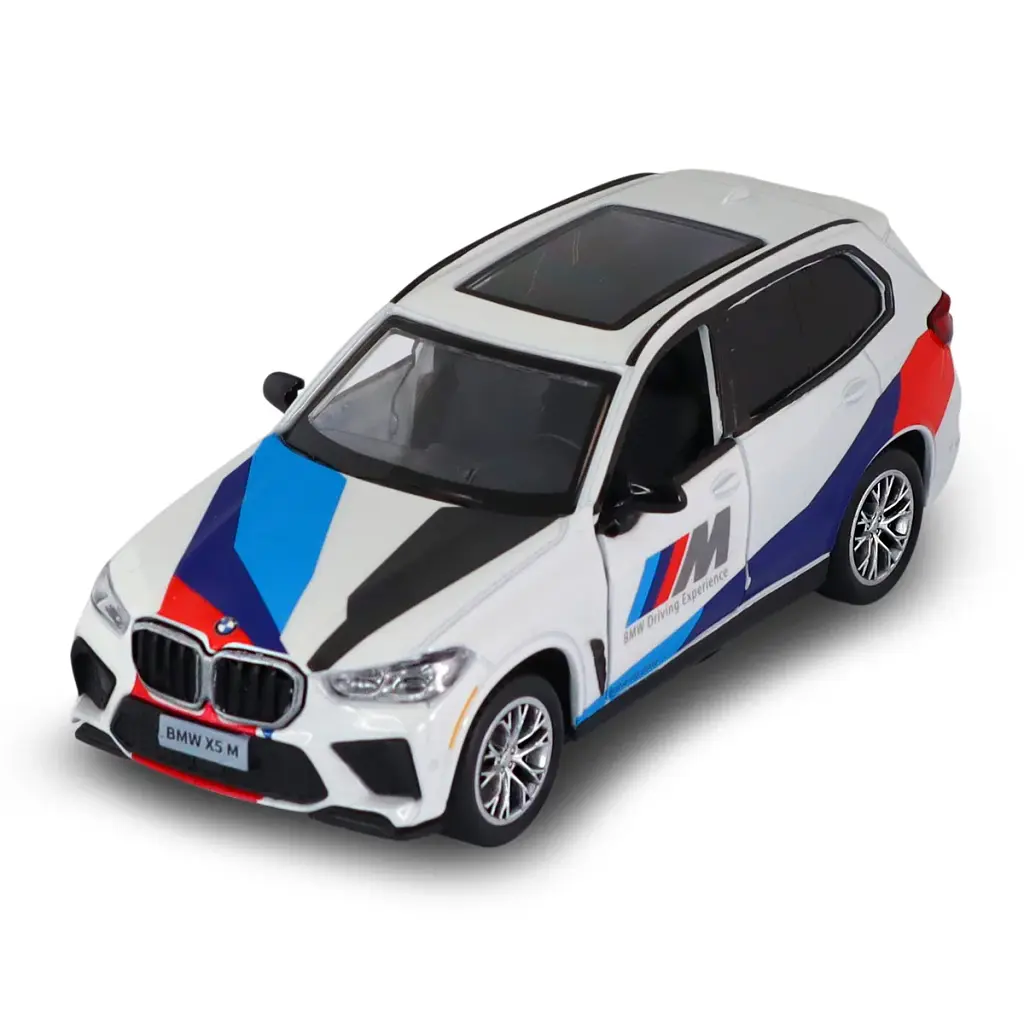 Автомобиль – BMW X5 M (белый)