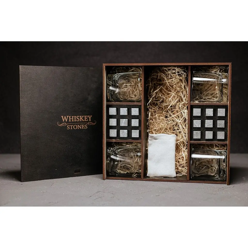 Подарунковий набір Whiskey Stones камені для віскі у дерев'яному пеналі №8 + 4 склянки Pasabahce Luna + щипці + мішечок - фото 2