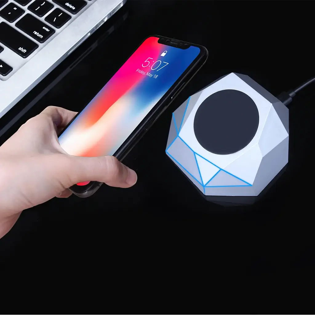Бездротовий зарядний пристрій для мобільного телефону XOOPAR - GEO DOCK LED microUSB сріблястий - фото 5