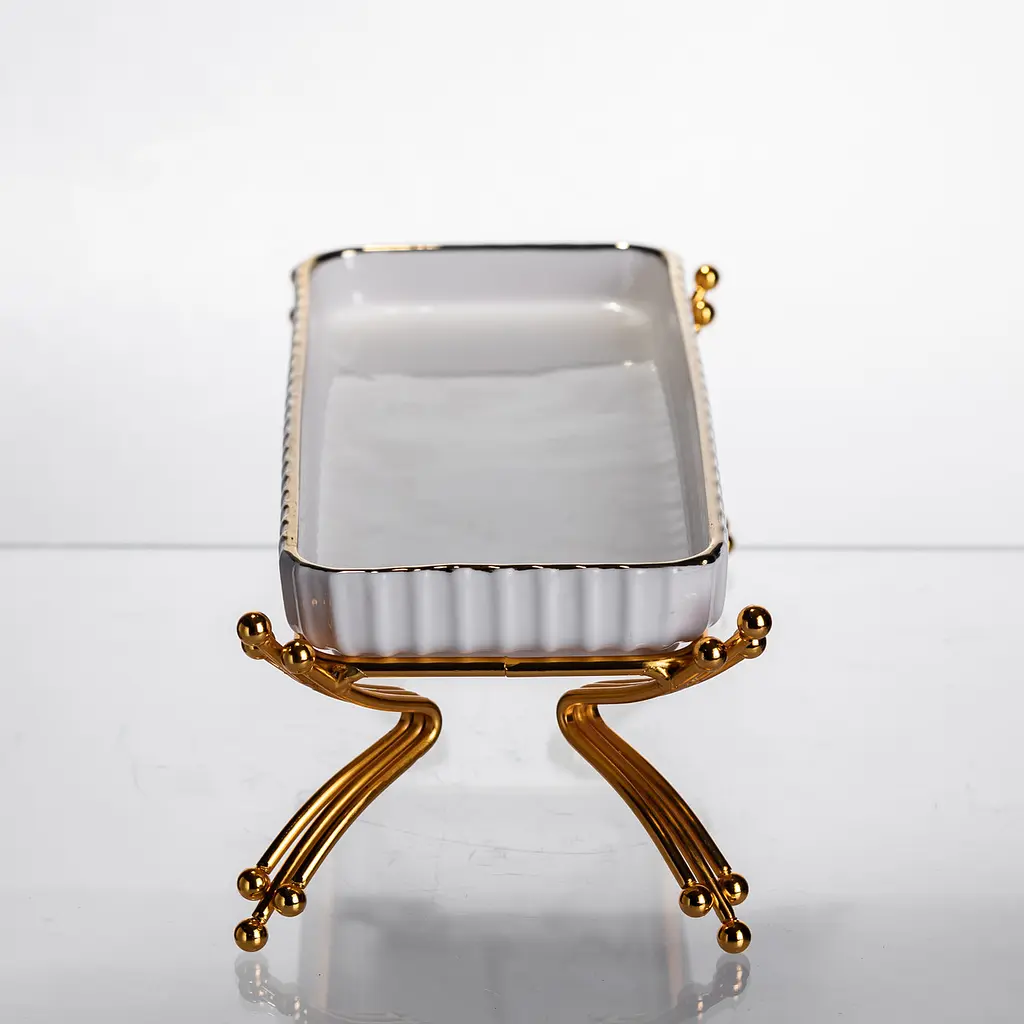 Фарфоровое сервировочное блюдо на металлической подставке 37×18×5 (см) блюдо для подачи закусок Белый с золотом Yiwu LB-1566G - фото 4