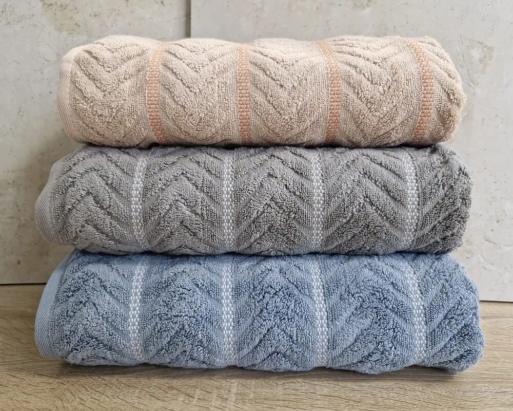 Набір турецьких махрових рушників Cestepe MicroCotton Premium 3 штуки 70x140 Multi 2 щільність 600 г/м2 - фото 3