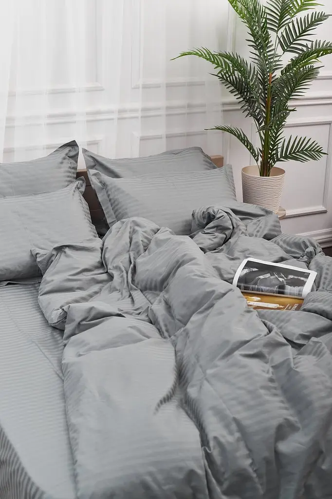 Комплект постельного белья Moon&Star Satin Stripe Stripe Gray King Size 220x240 наволочки 4х70х70 - фото 5