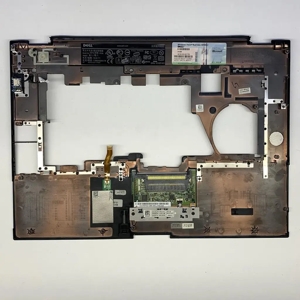 Топкейс для ноутбука Dell Latitude E6500 (G069, AP03N000G00) Б/у - фото 2