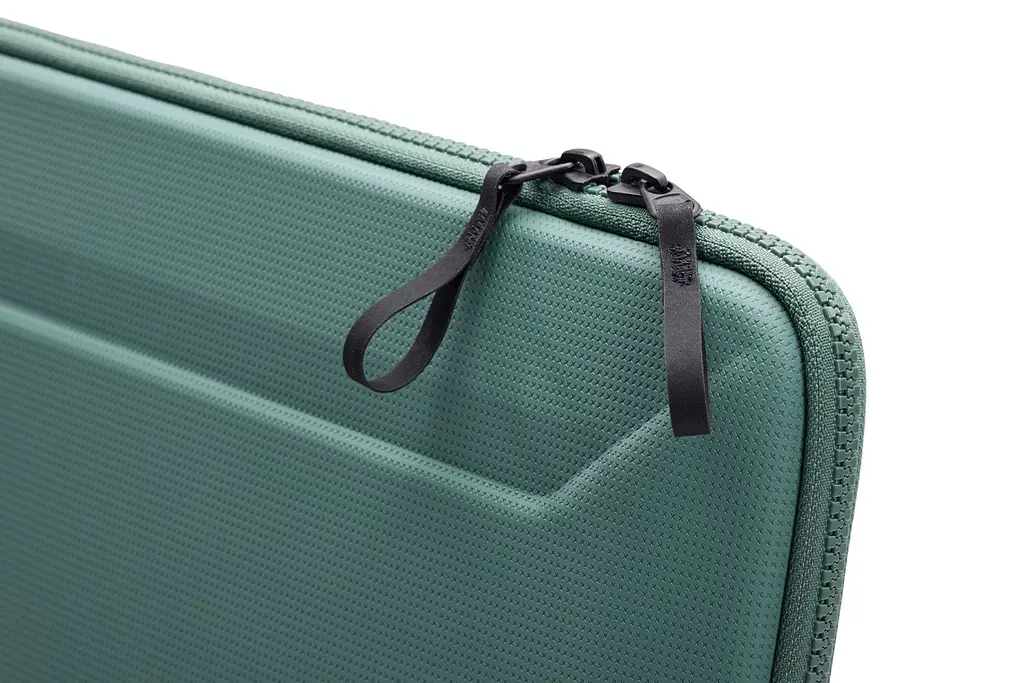 Чохол Thule Gauntlet 5 MacBook 16" Sleeve Hazy Green (TH 3205413) - фото 8