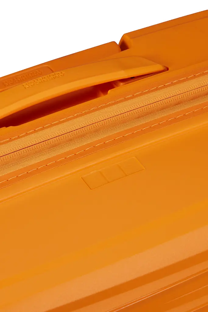 Валіза American Tourister FASTFORWARD 78 см RADIANT ORANGE 78x50x30(34) MI0*86003 - фото 9