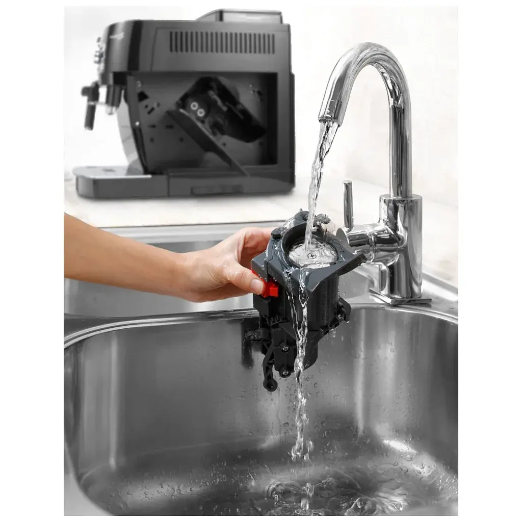 Кавомашина DeLonghi ECAM 22.112 B - фото 8
