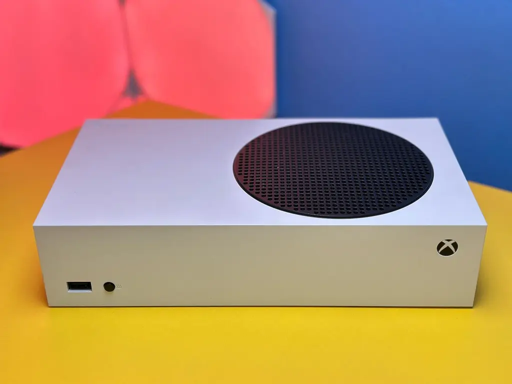 Игровая консоль Microsoft Xbox Series S 512GB White UA [3317] Б/У [142932] - фото 3