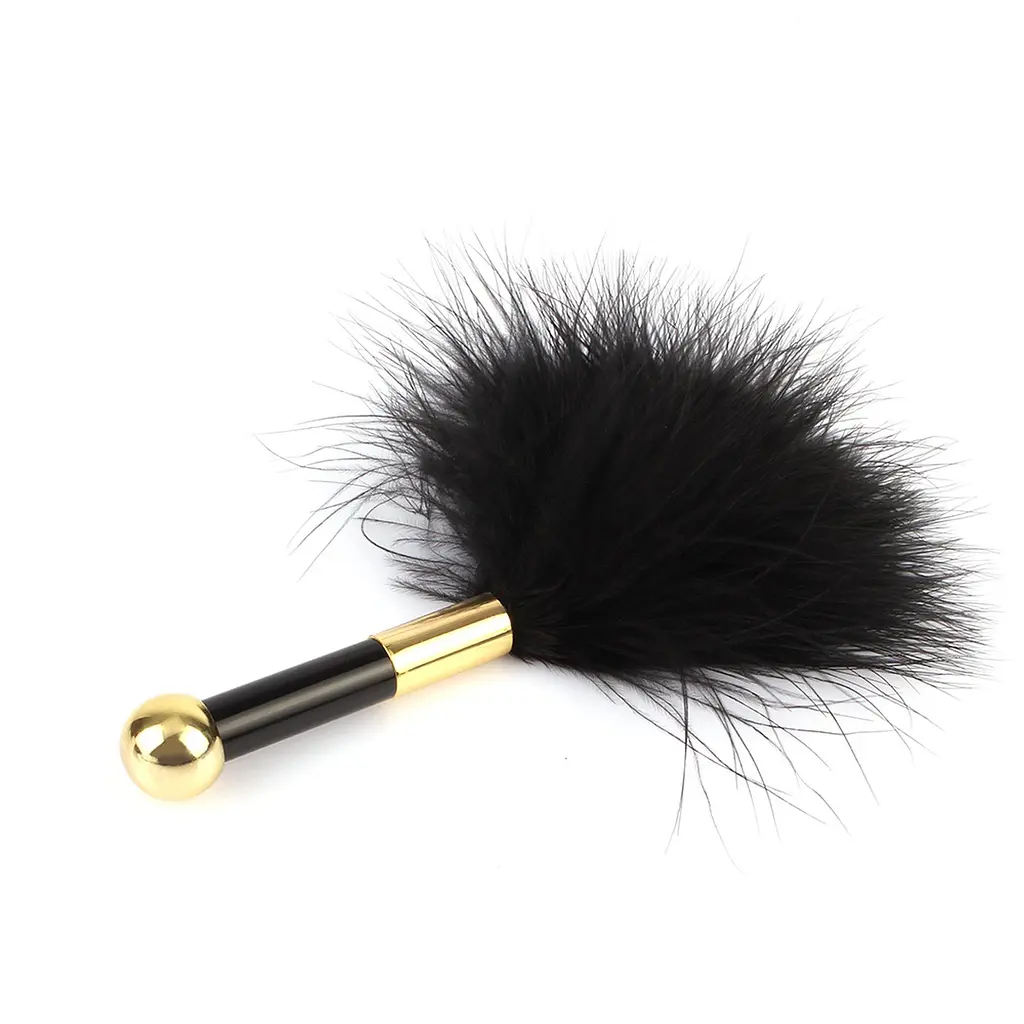 Перо-тиклер Chisa Senuelo Frisky Feather Tickler черный - фото 3