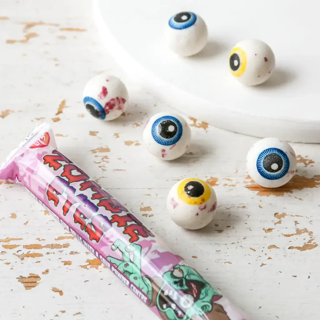 Жевательные резинки Zed Candy Zombie Eyes со вкусом клубники 6 шт 42г - фото 2