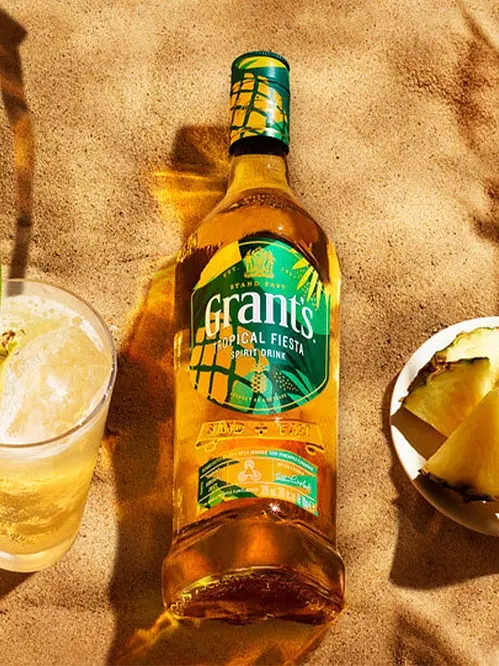 Напій на основі віскі Grant's Tropical Fiesta 30% 0.7 л  - фото 7