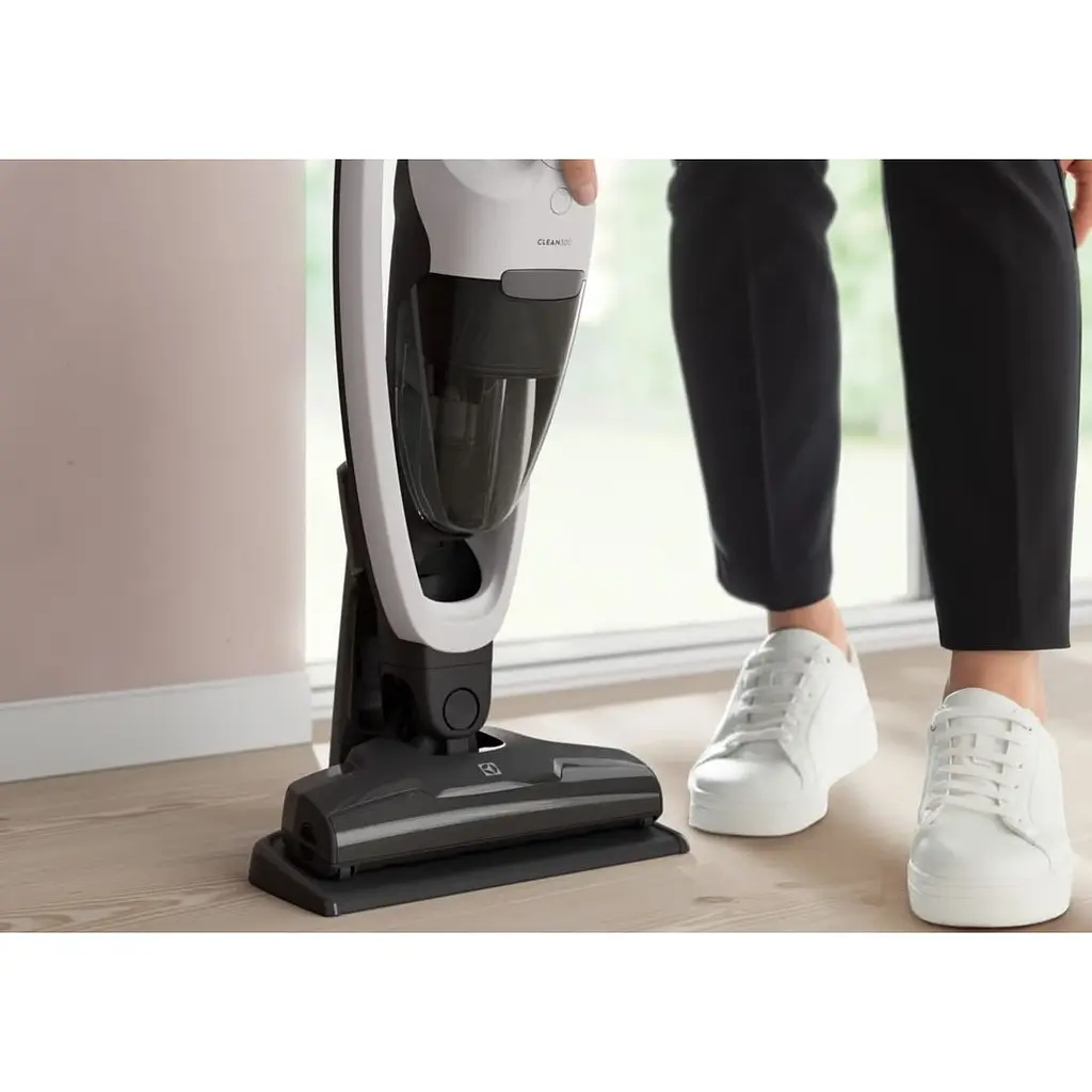 Пылесос аккумуляторный 2 в 1 Electrolux ES31CB18SH 300 Cordless cleaner бело-черный (00000024963) - фото 3